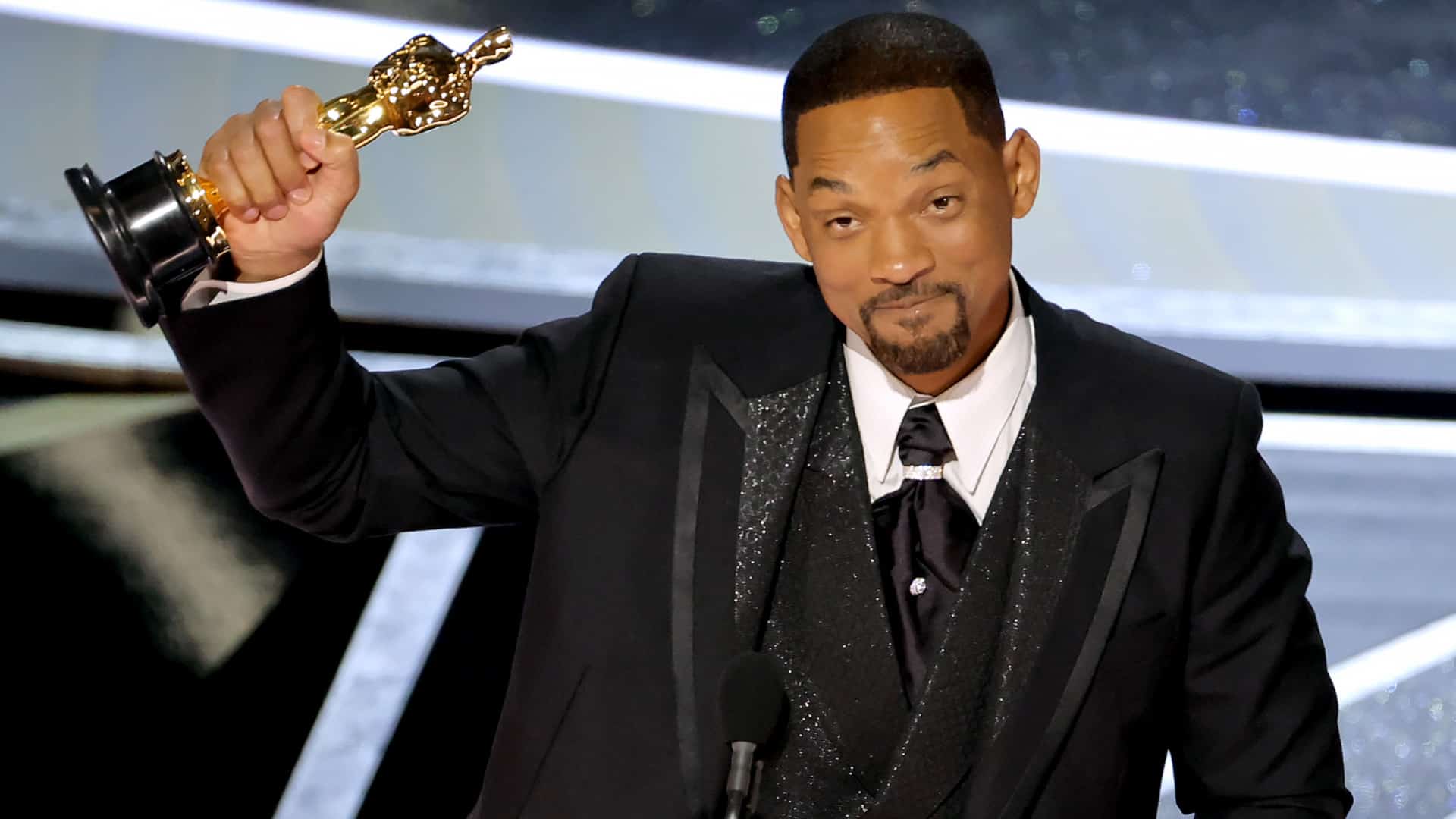 Will Smith makes sport of his 2022 Oscar slap