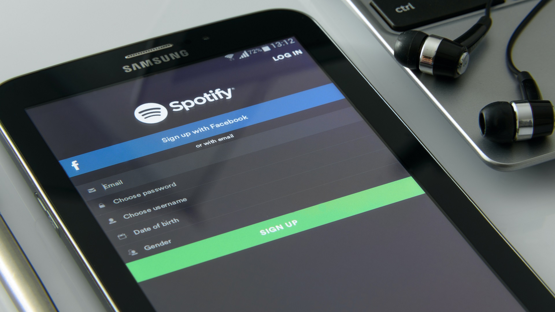 spotify-increasing-prices-across-the-board-1-800x450.jpg