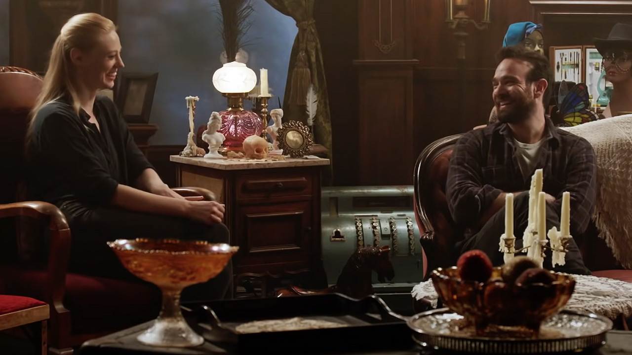 Deborah Ann Woll is one of the many Hollywood celebrities who play Dungeons & Dragons. Woll even shared her passion with her co-stars in Netflix's Daredevil series, such as Charlie Cox.