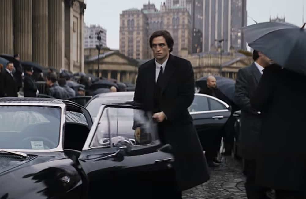 Robert Pattinson Breaks Down How His Batman Is Different