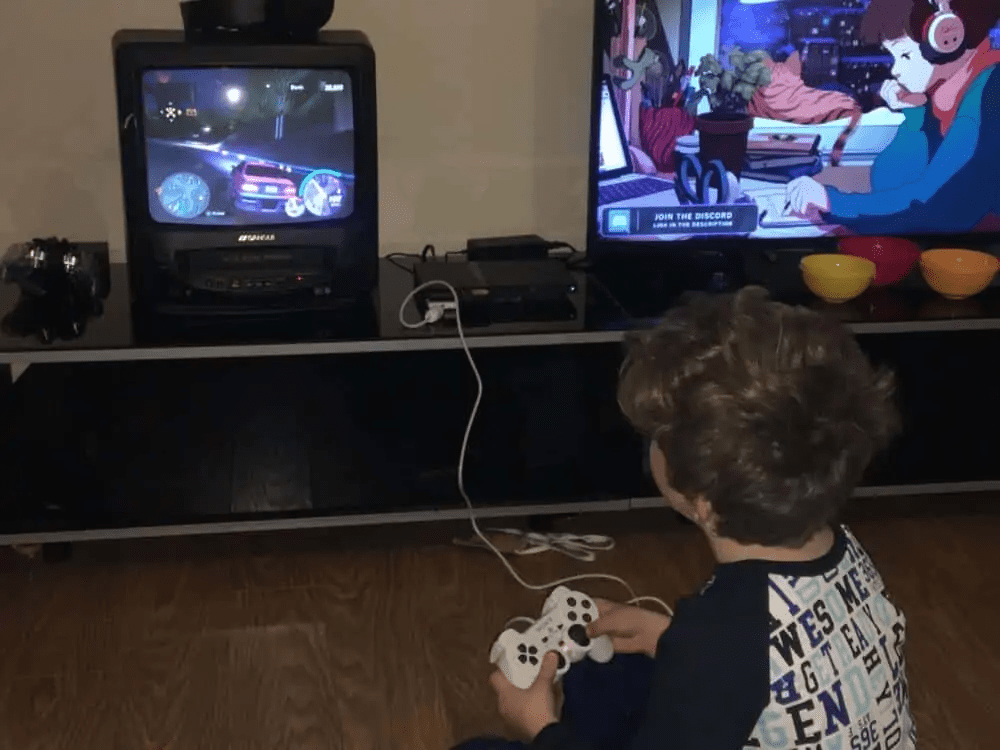 10 Problems Only 90s Gamers Faced