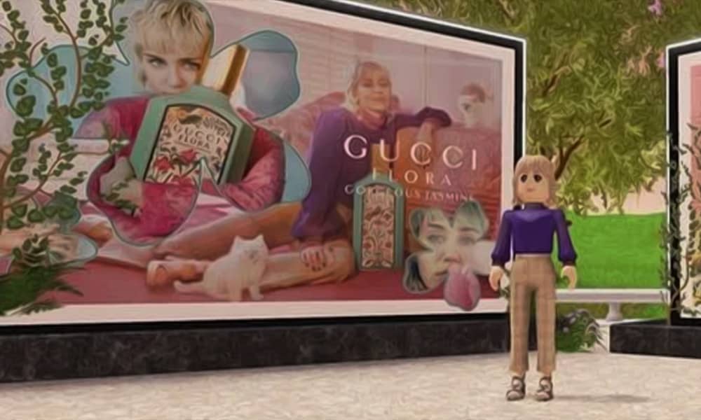 Miley Cyrus arrives in Gucci Town