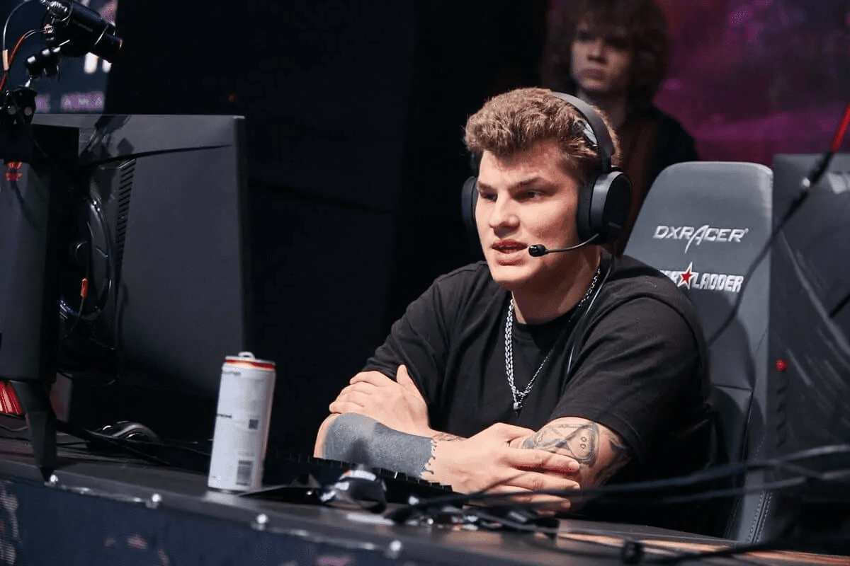 Og Is In The Grand Final Of Oga Dota Pit Season 4: Europe/cis