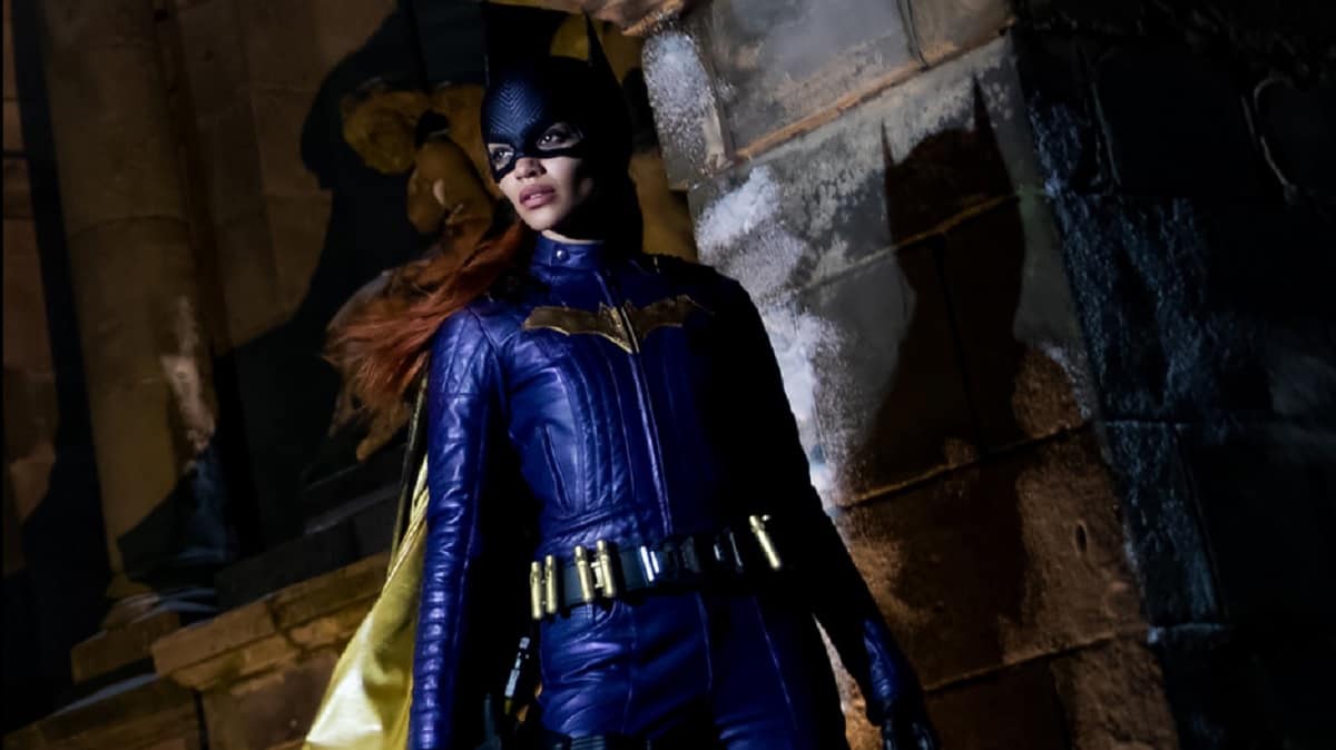 batgirl-to-come-back-for-a-sequel-1.jpg