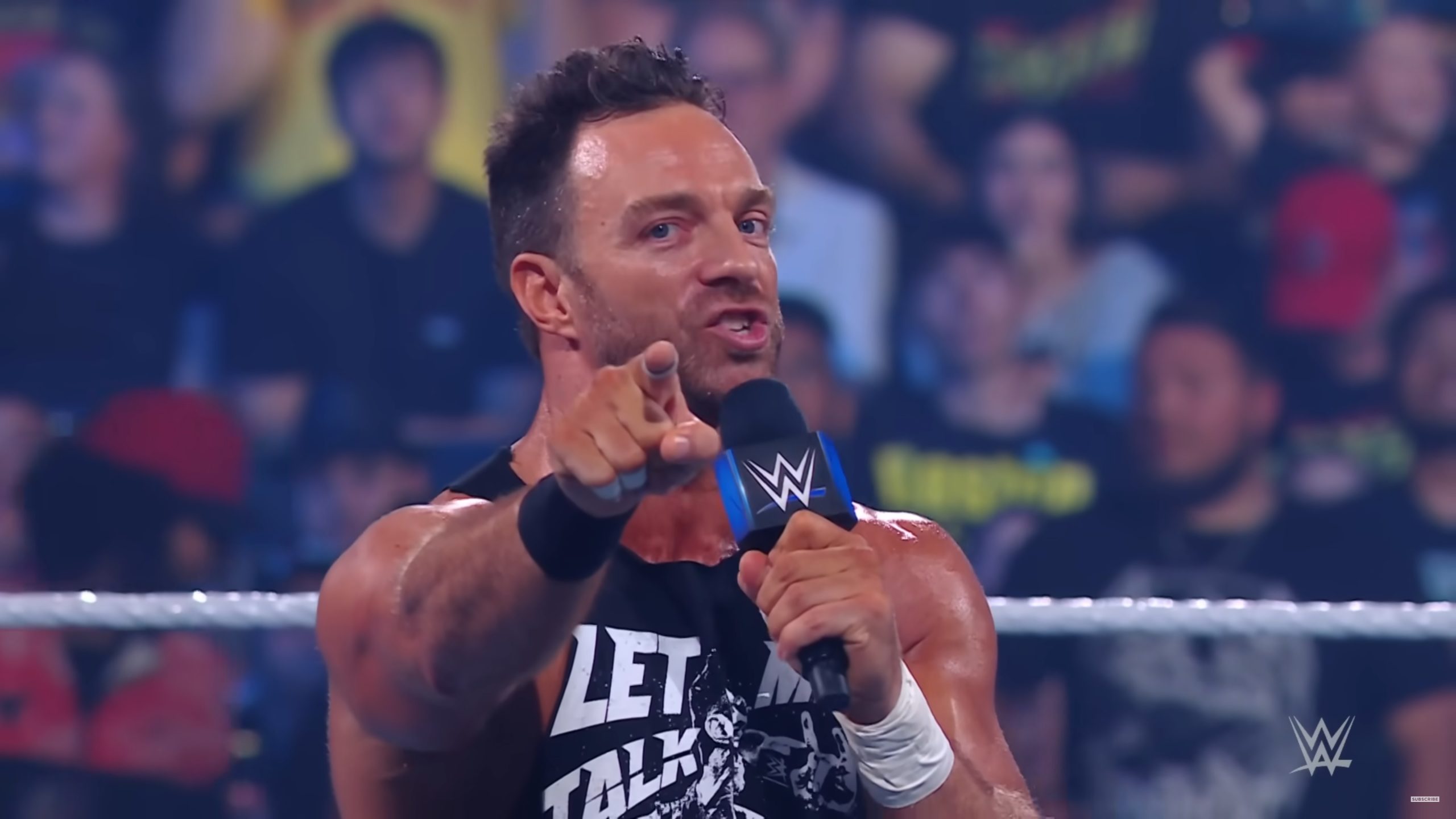 LA Knight Confirmed for Showdown with Roman Reigns at Crown Jewel