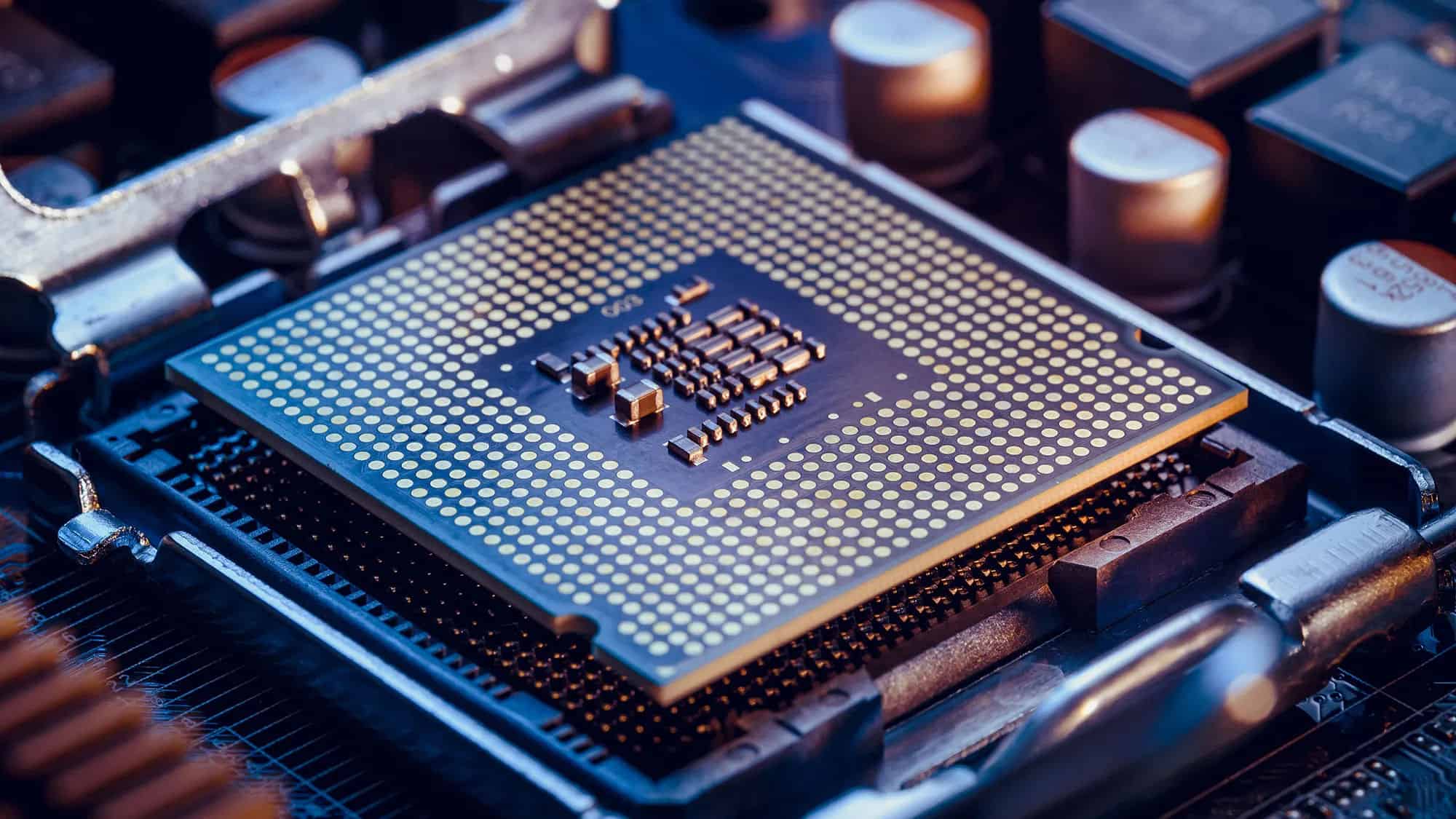 chip-shortage-1600x900.jpg