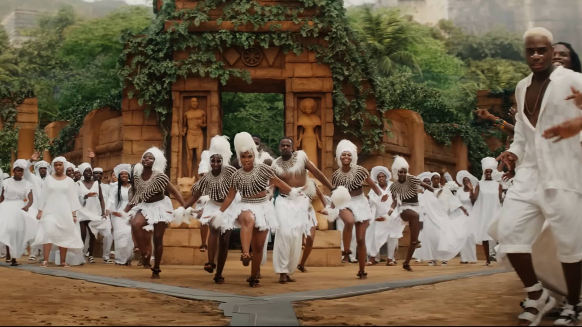 As the Disney annual board meeting this April draws closer, Peltz's "Restore the Magic" campaign to get shareholder votes received some heavy hitting support. The Institutional Shareholder Services (ISS) and advisory firm Egan-Jones backed Trian's efforts to secure seats in the Disney Board.