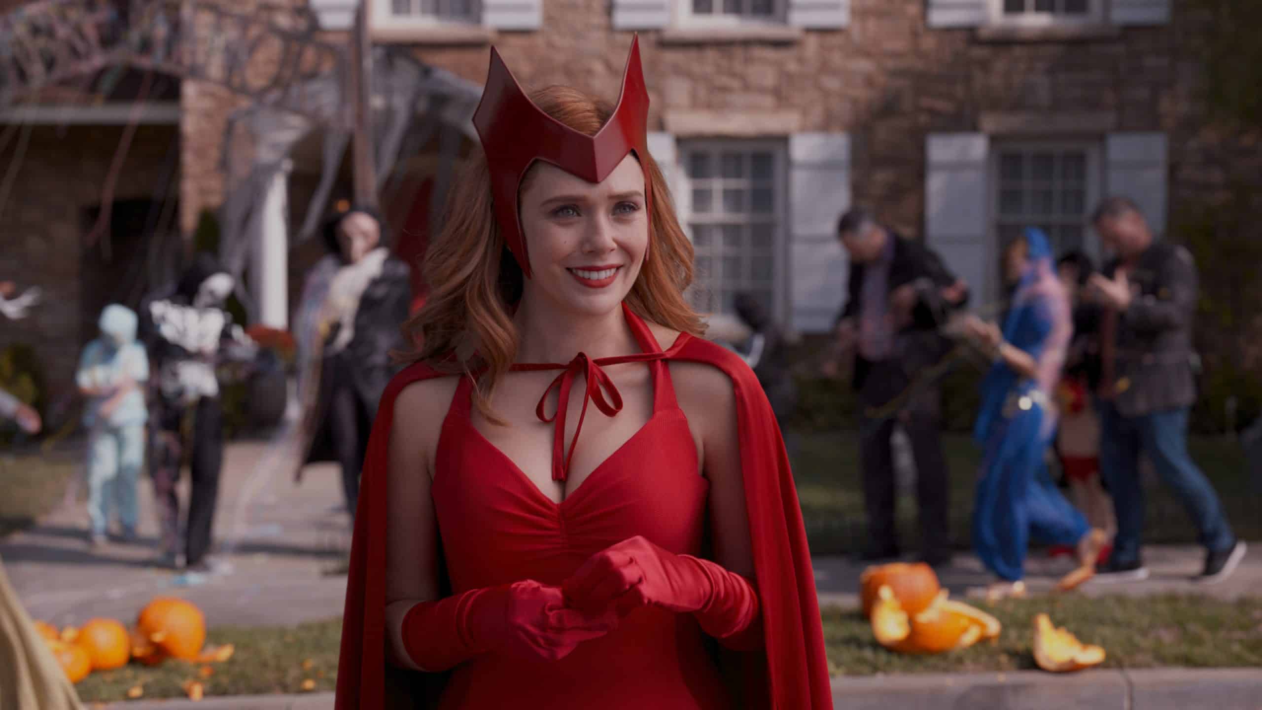 Elizabeth Olsen's new MCU contract reportedly includes a Scarlet Witch movie