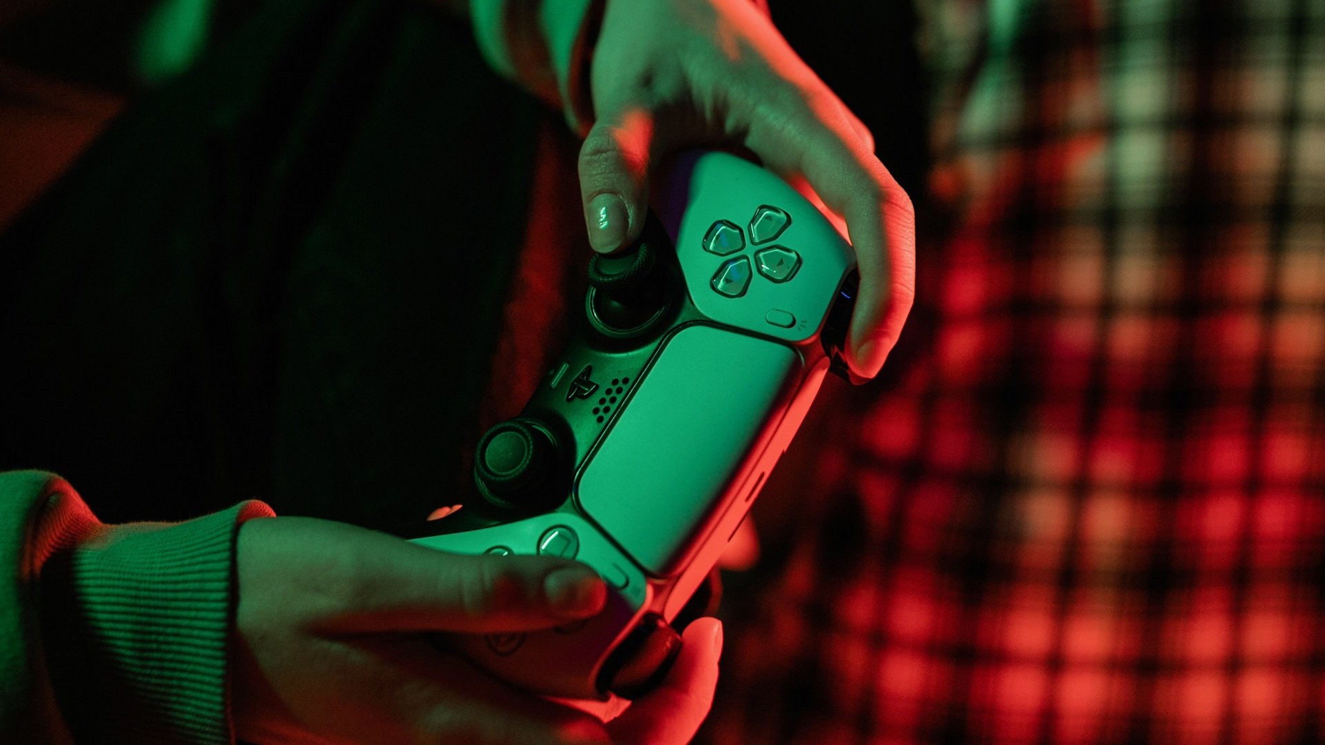 GameStop will let you trade your Xbox Series X for a PlayStation 5