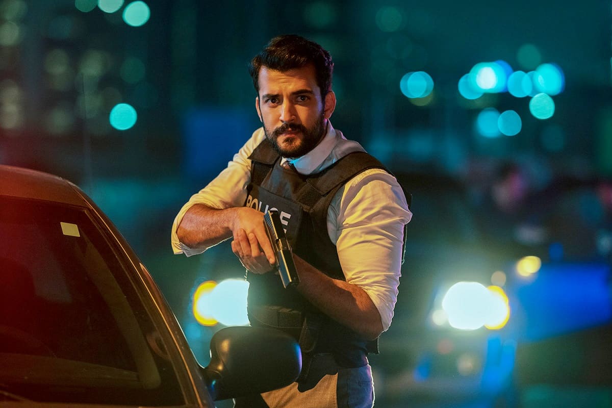 Watch Adrian Grenier Get What's Coming To Him In The First Clickbait Trailer