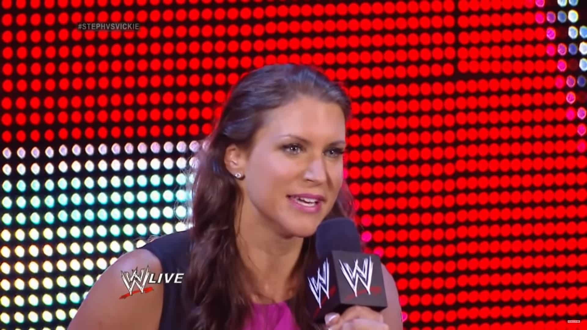 stephanie mcmahon steps down from co ceo wwe