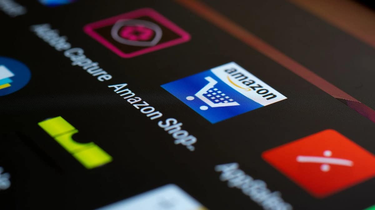 Amazon Just Bought James Bond And Mgm Studios For .45b